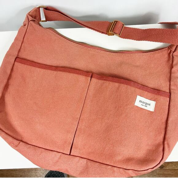 Margot New York Canvas Shoulder Bag Salmon Terracota *FLAW-zipper* - Picture 2 of 6